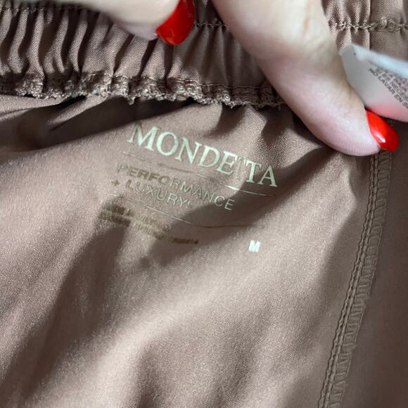 Mondetta shorts women's medium light weight deep mauve pink wide waist - Picture 6 of 12